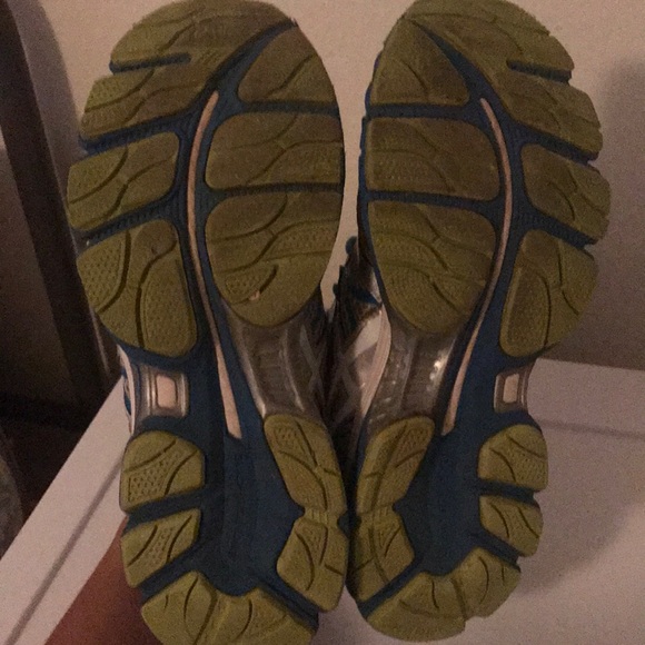 ASICS gel nimbus 16 - Picture 2 of 3